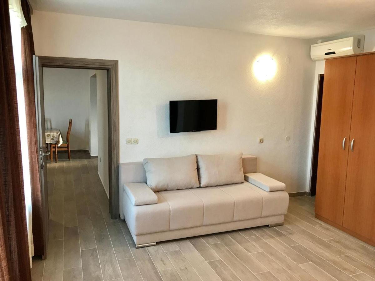 Apartmani Ruzica Zastražišće Zewnętrze zdjęcie