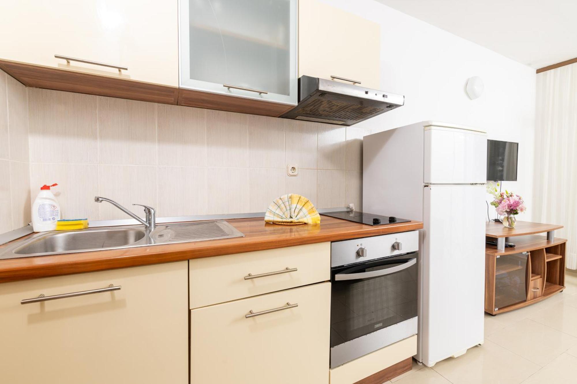 Apartmani Ruzica Zastražišće Zewnętrze zdjęcie